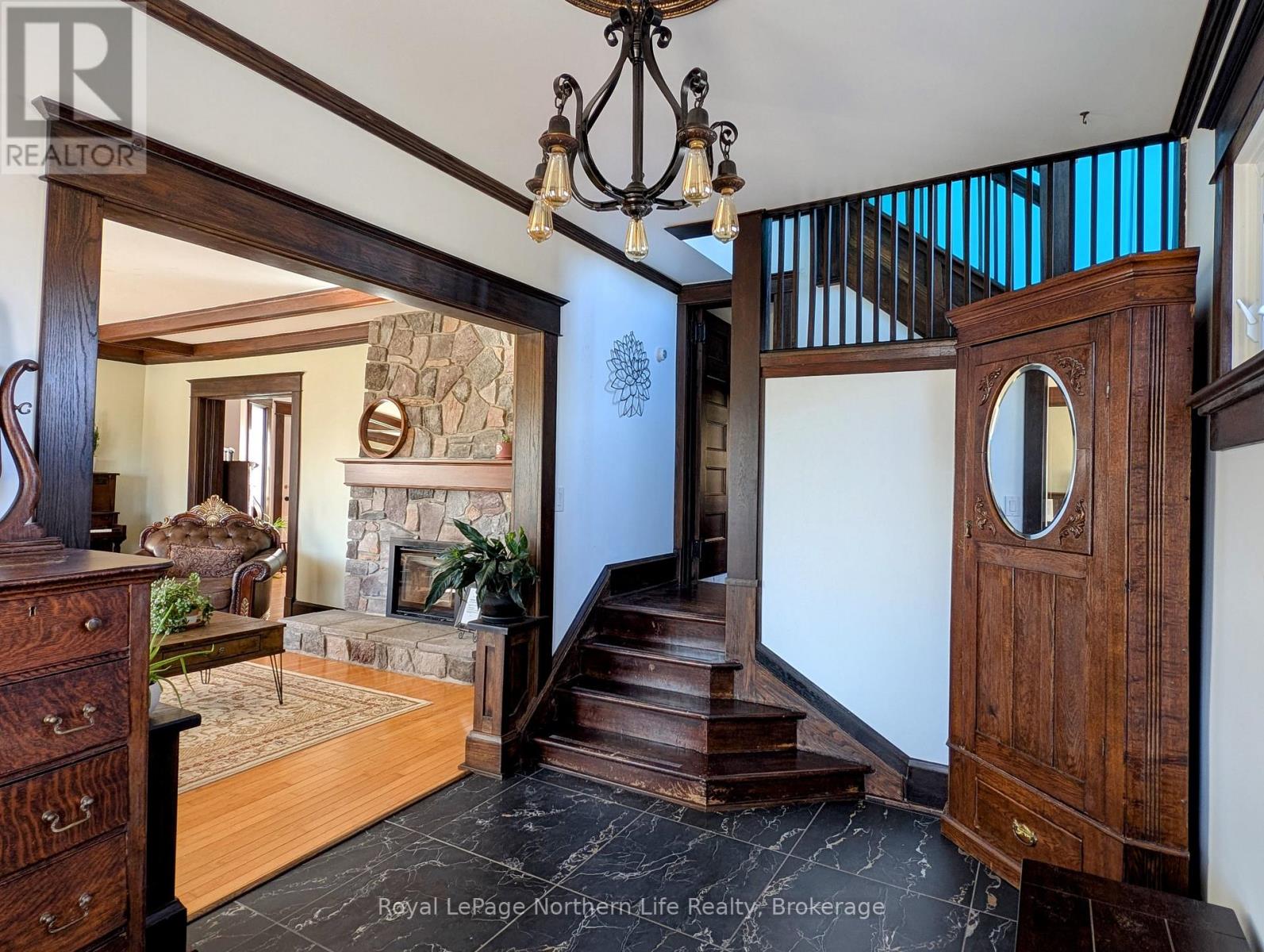 702 Rorke Avenue, Temiskaming Shores, Ontario  P0J 1K0 - Photo 10 - T12460950