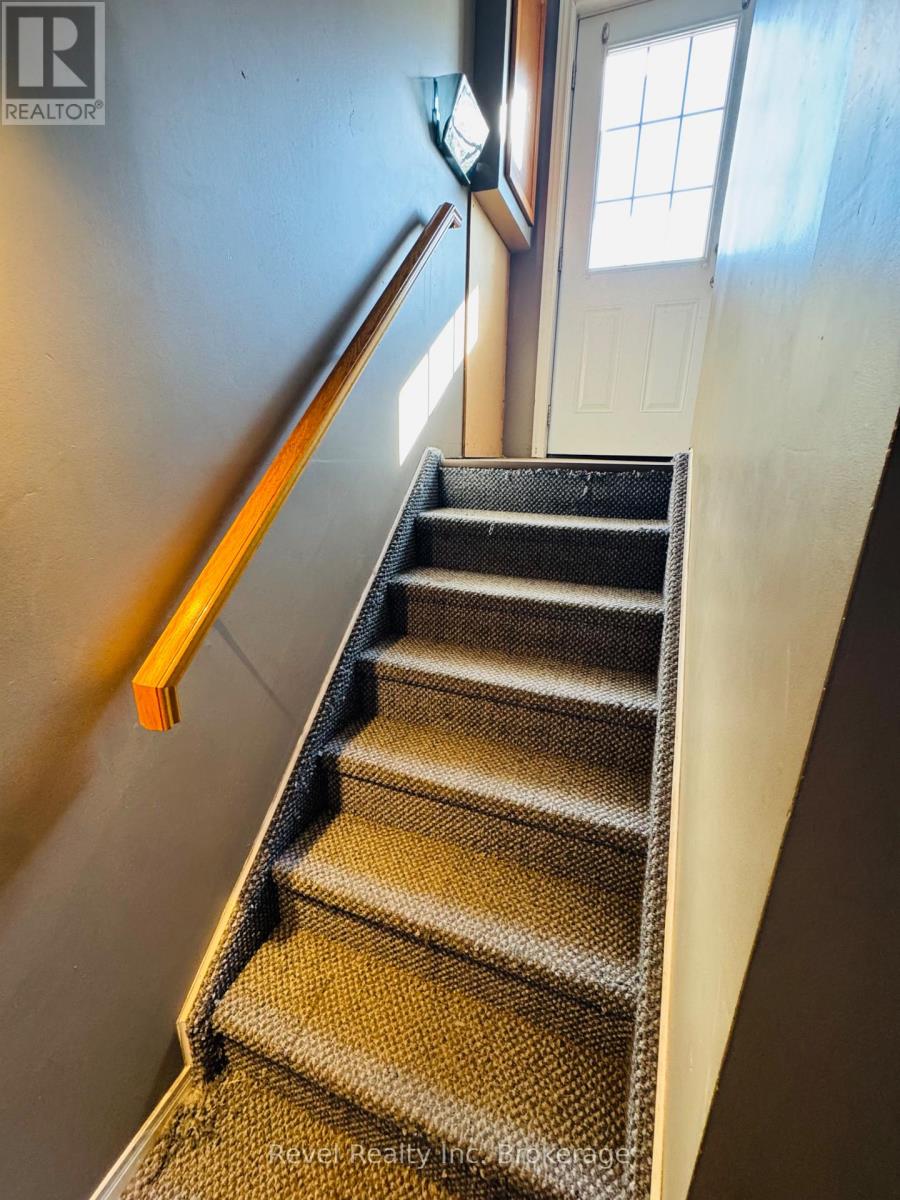 2131 Pearson Street, North Bay, Ontario  P1B 6V2 - Photo 22 - X12460840