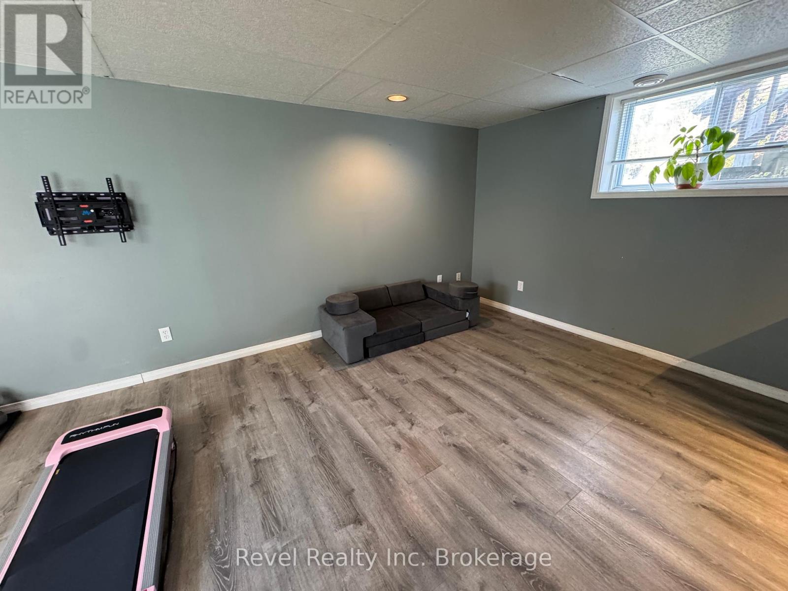 2131 Pearson Street, North Bay, Ontario  P1B 6V2 - Photo 26 - X12460840