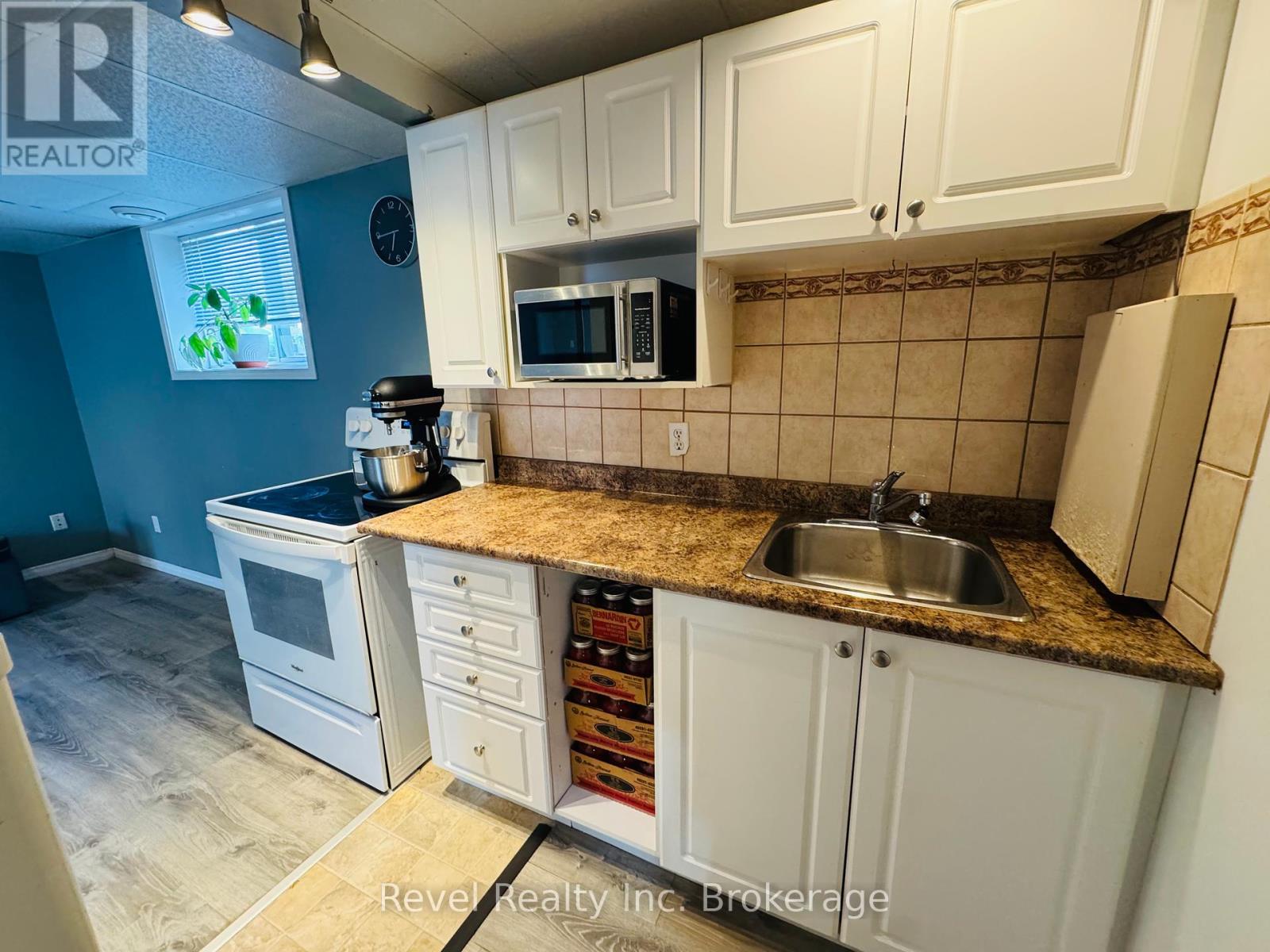 2131 Pearson Street, North Bay, Ontario  P1B 6V2 - Photo 28 - X12460840