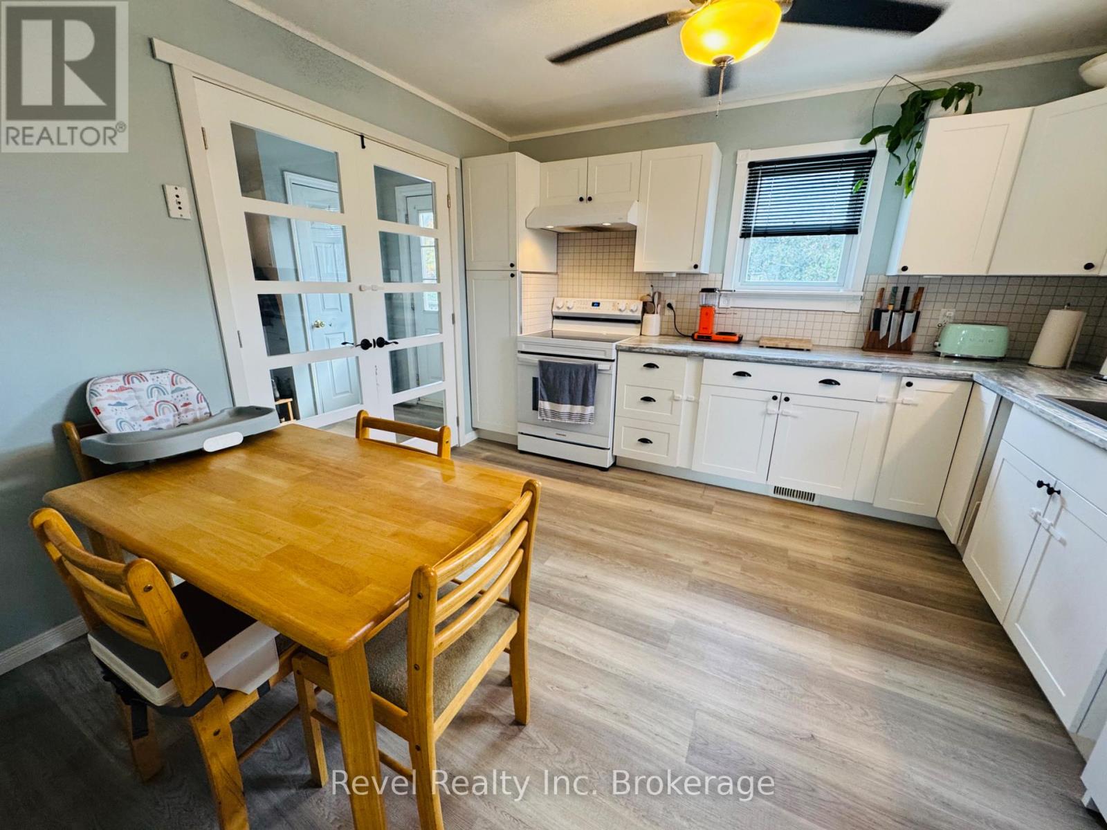 2131 Pearson Street, North Bay, Ontario  P1B 6V2 - Photo 9 - X12460840