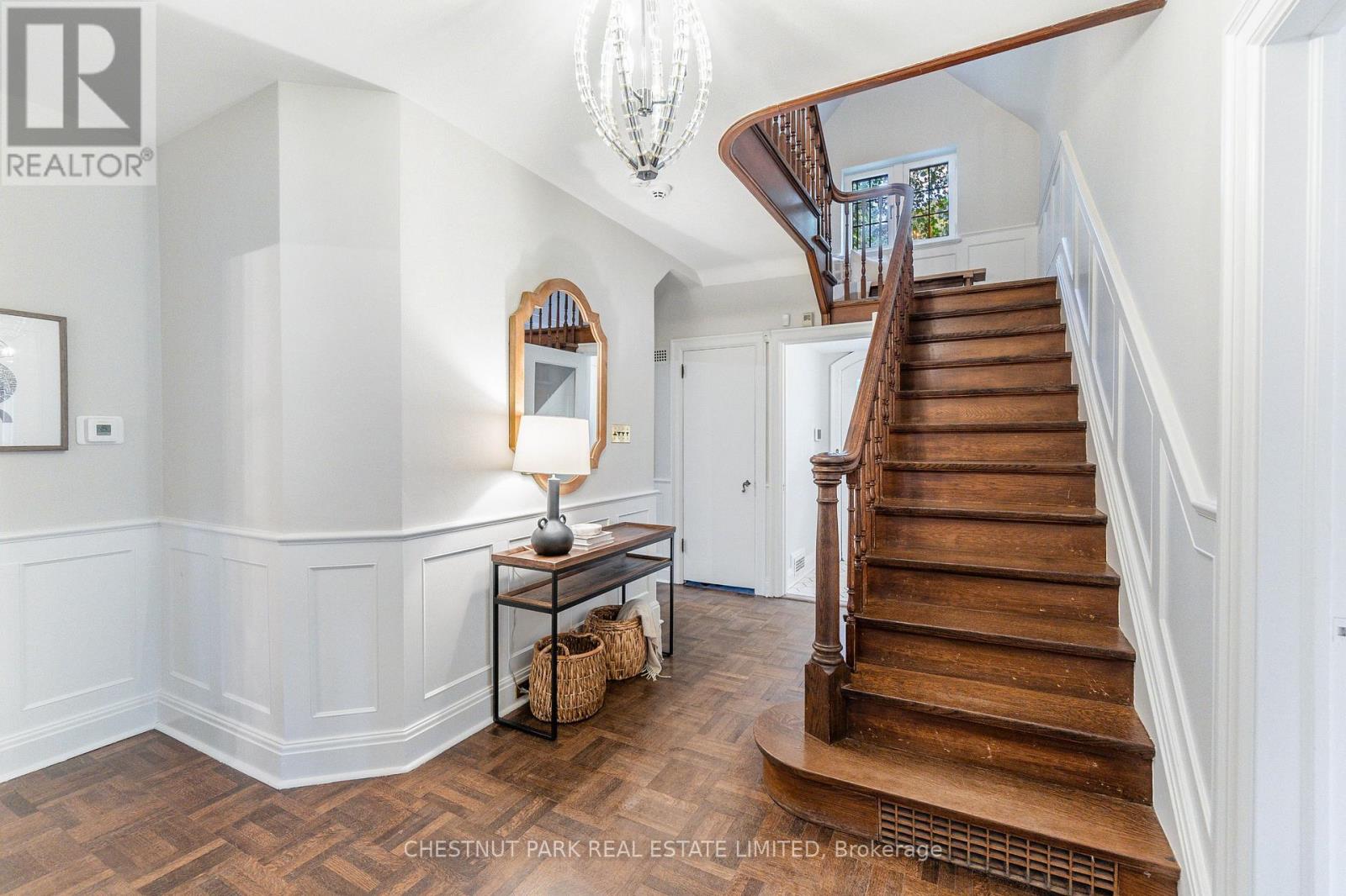 2 Garland Avenue, Toronto, Ontario  M4N 2X7 - Photo 21 - C12460763