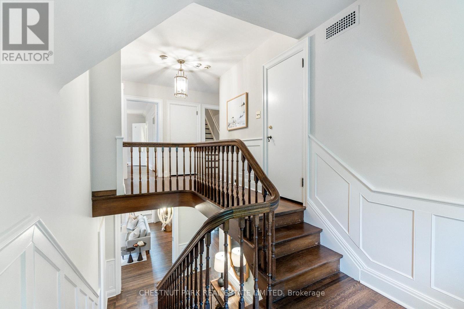 2 Garland Avenue, Toronto, Ontario  M4N 2X7 - Photo 22 - C12460763