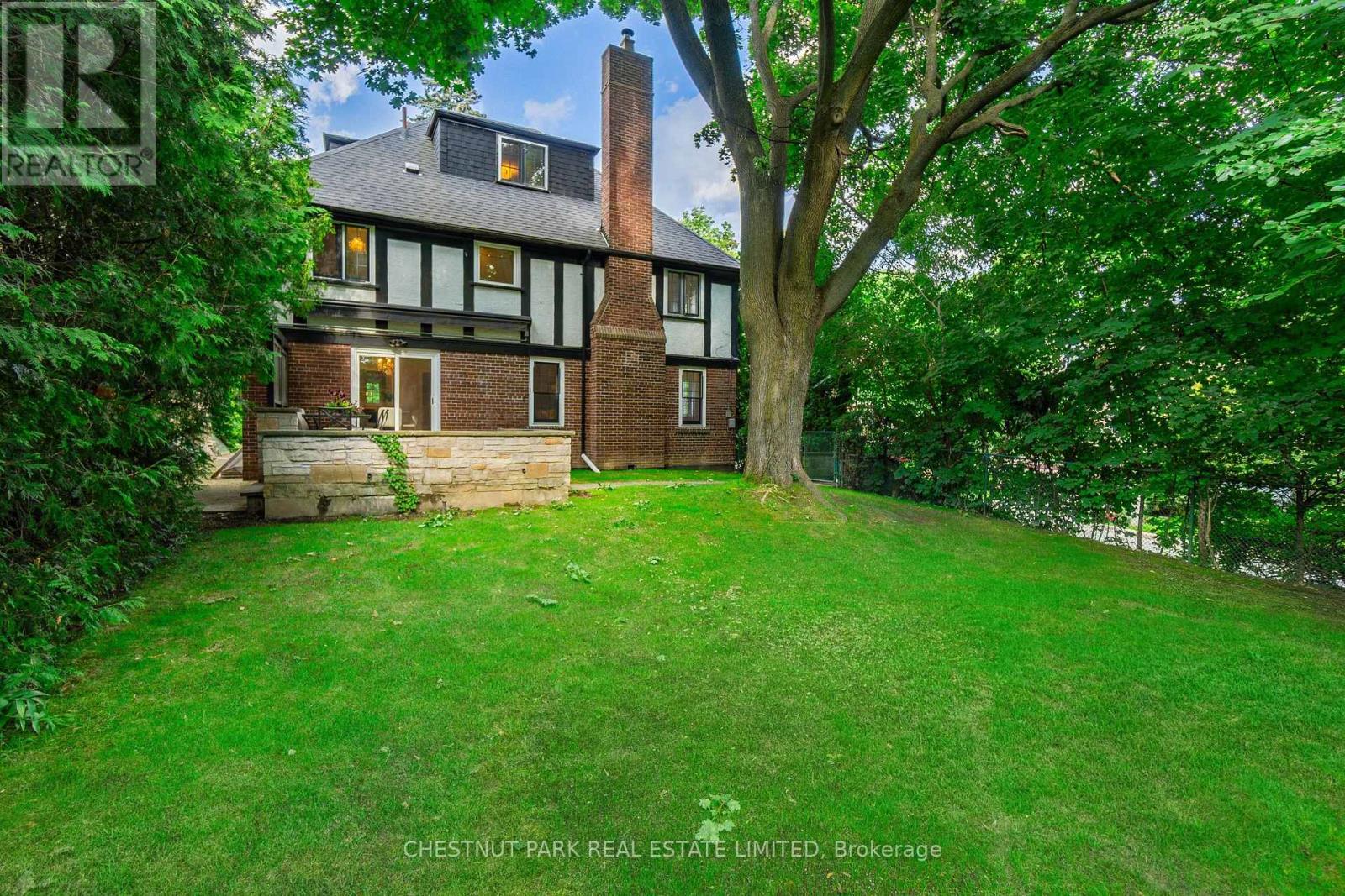 2 Garland Avenue, Toronto, Ontario  M4N 2X7 - Photo 40 - C12460763