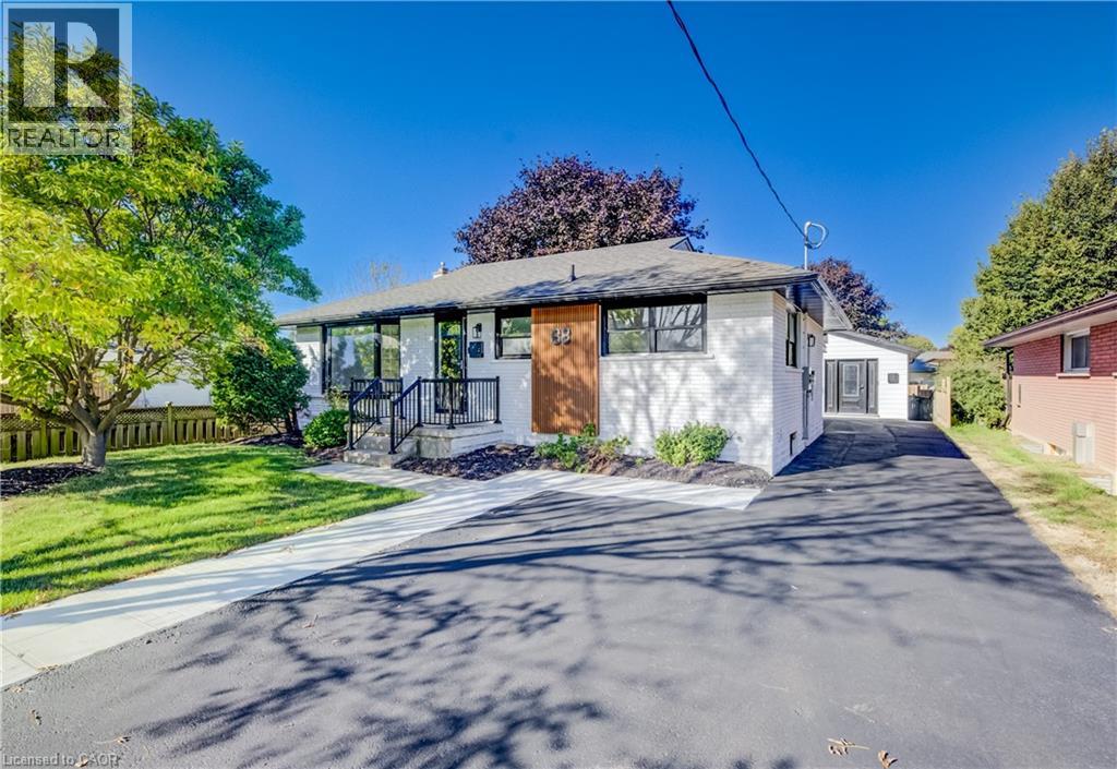 88 Woodhaven Road, Kitchener, Ontario  N2C 1V1 - Photo 1 - 40778878