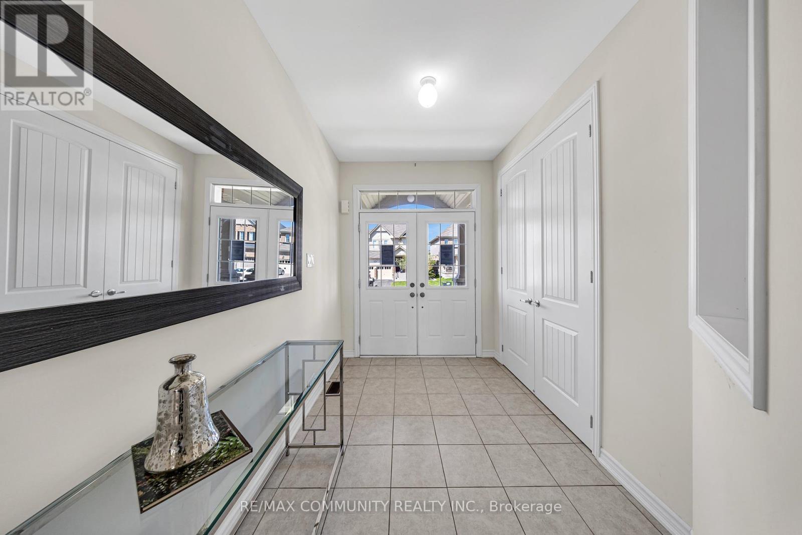 242 Kenneth Cole Drive, Clarington, Ontario  L1C 3K2 - Photo 4 - E12460743