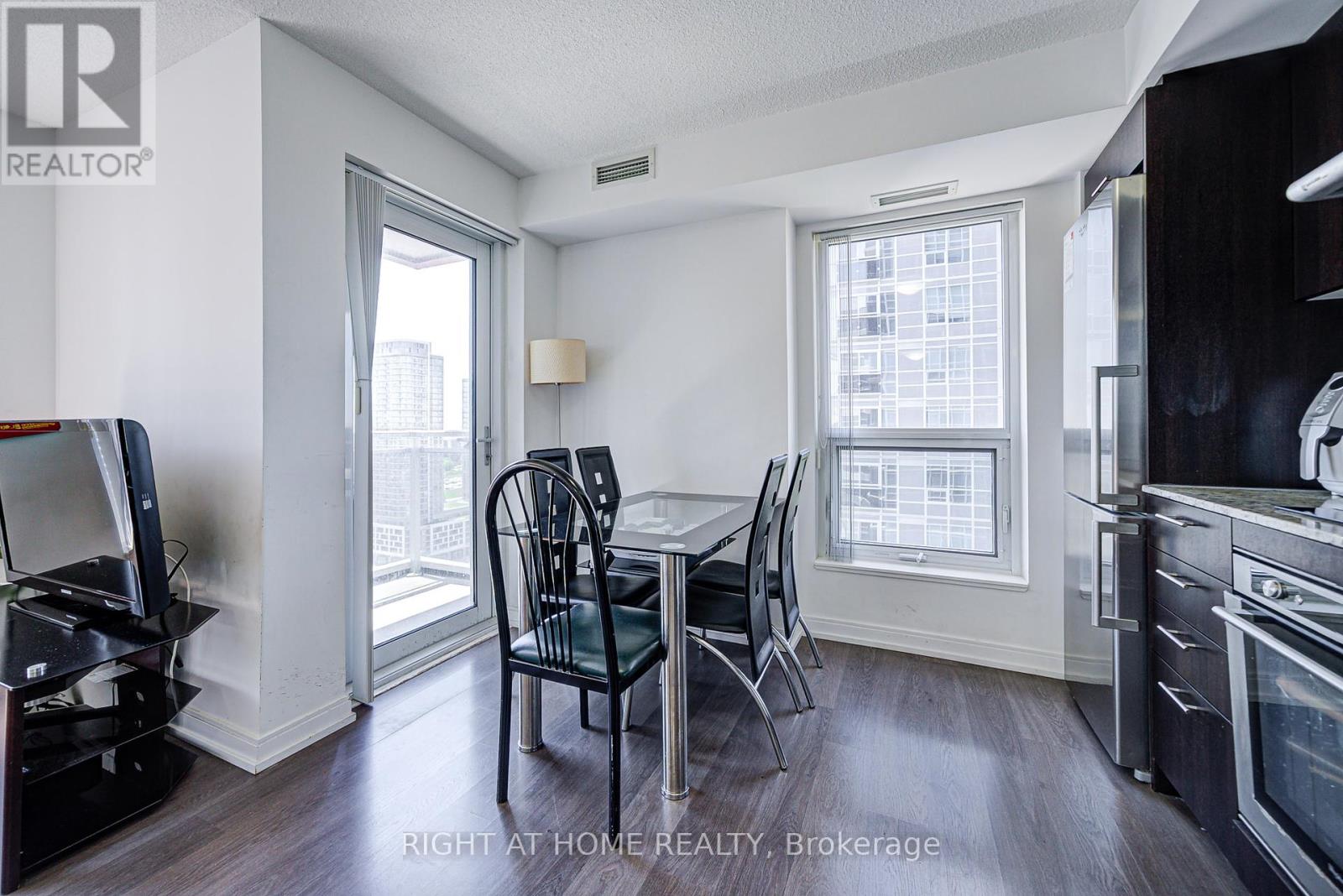 2503 - 255 Village Green Square, Toronto, Ontario  M1S 0L3 - Photo 13 - E12460750