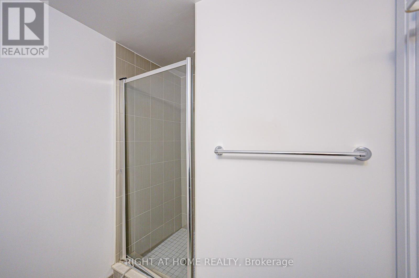 2503 - 255 Village Green Square, Toronto, Ontario  M1S 0L3 - Photo 26 - E12460750