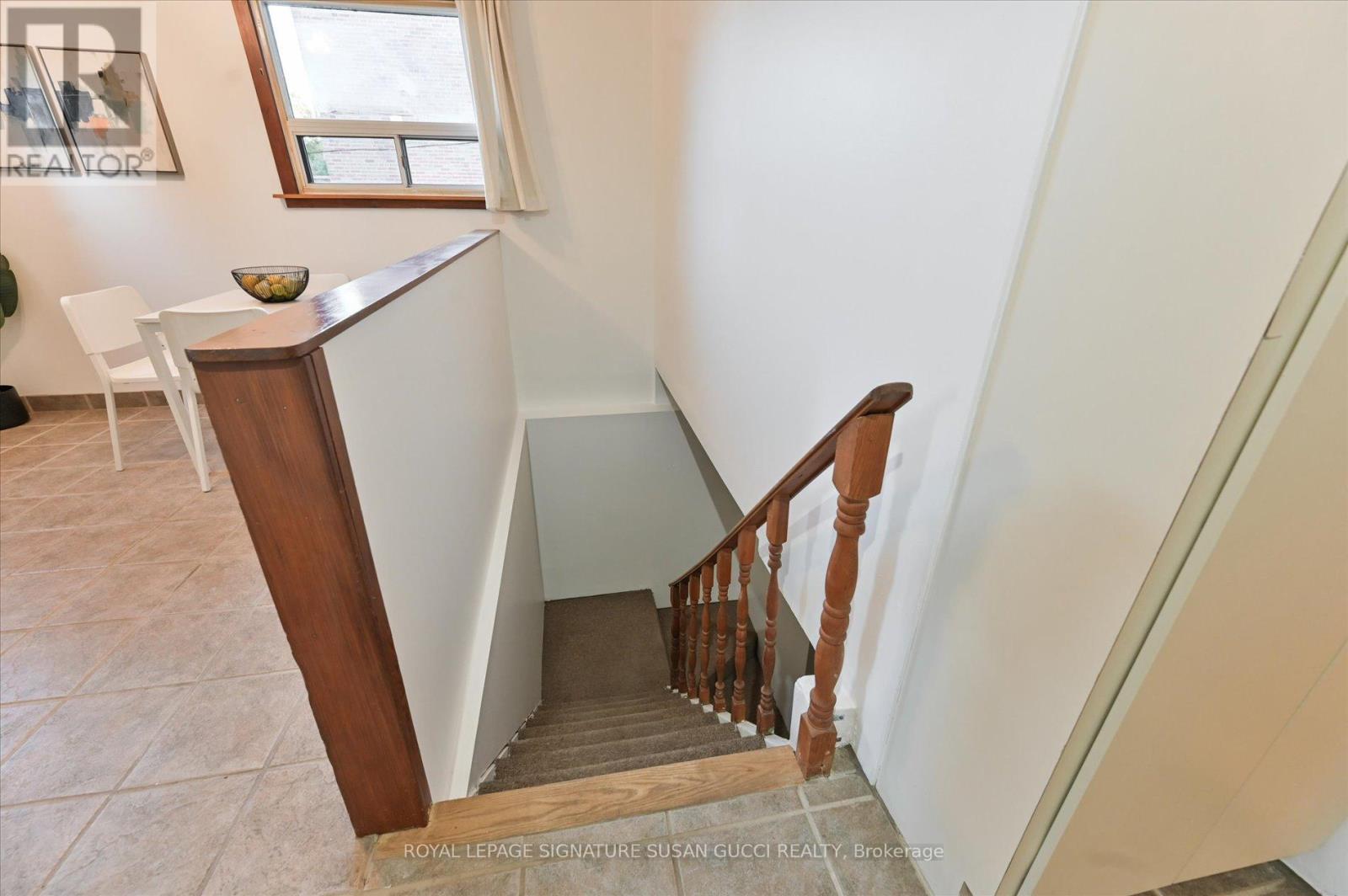 82 Barker Avenue, Toronto, Ontario  M4C 2N6 - Photo 20 - E12460767