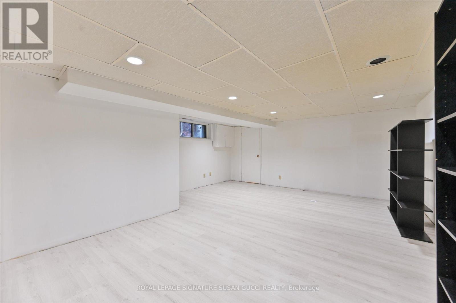 82 Barker Avenue, Toronto, Ontario  M4C 2N6 - Photo 24 - E12460767