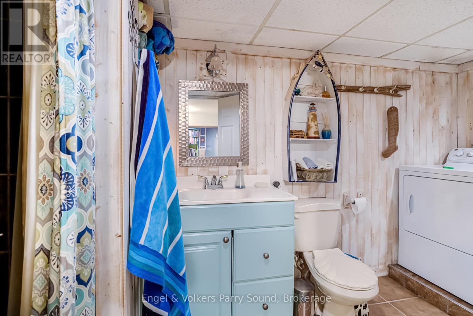 34 Gordon Point Road, Magnetawan, Ontario  P0A 1P0 - Photo 32 - X12460861