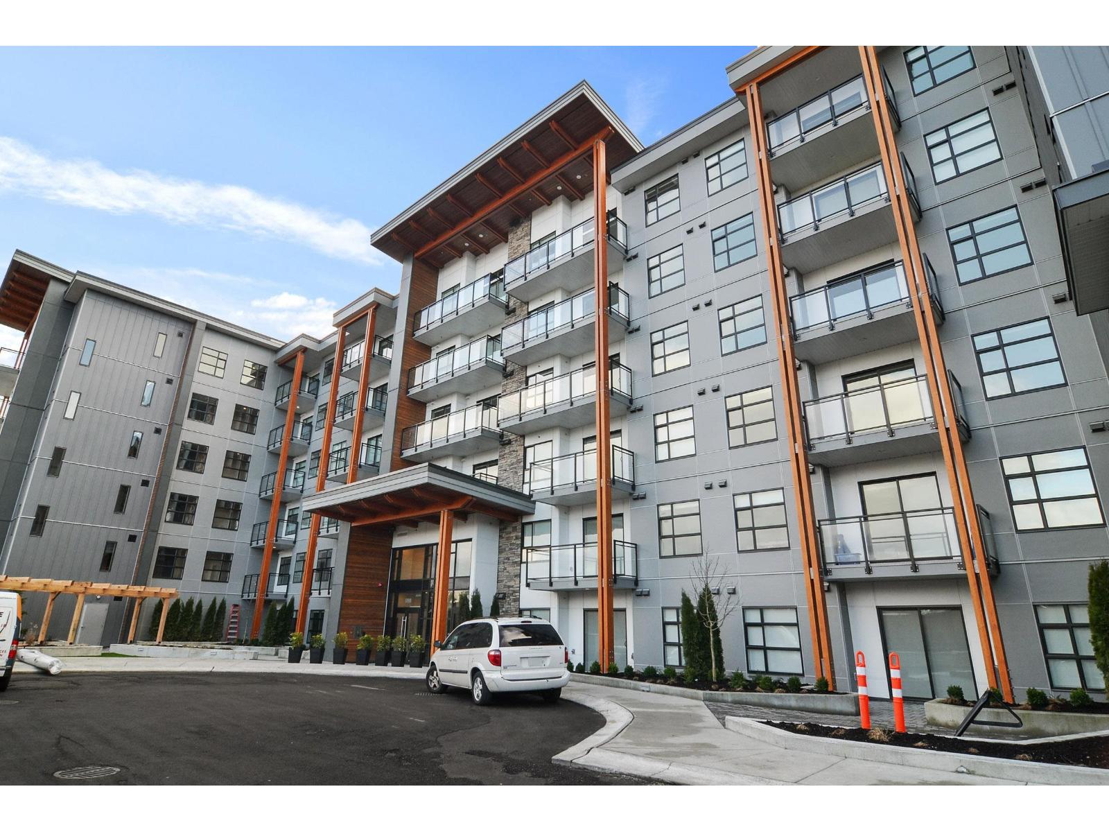 407 6960 Nicholson Road, Delta, British Columbia  V4E 0A9 - Photo 1 - R3056474