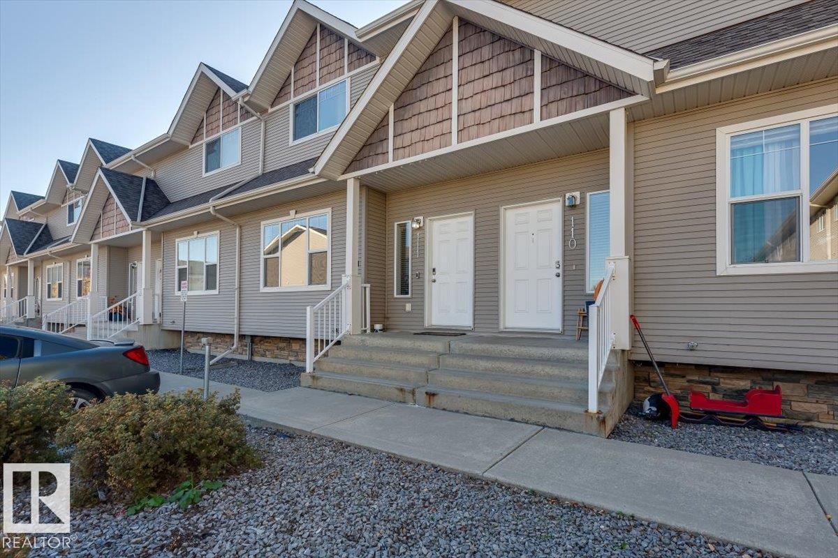 #111 50 Lucky PL, sylvan lake, Alberta