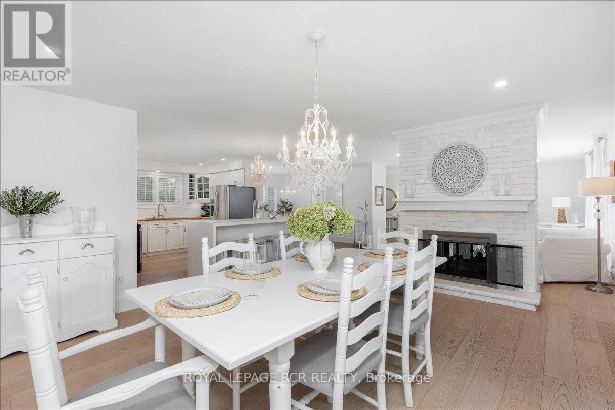 501 Samuel Harper Court, East Gwillimbury, Ontario  L0G 1M0 - Photo 17 - N12460746