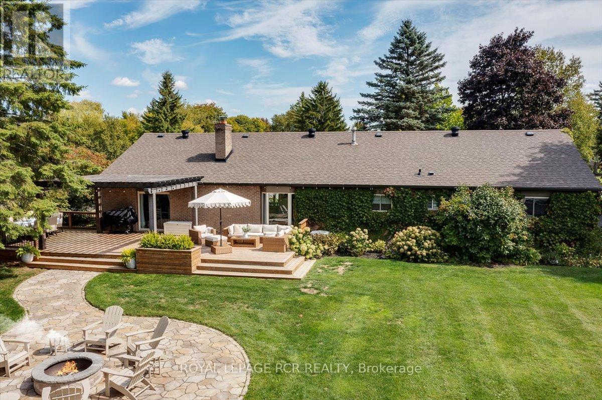 501 Samuel Harper Court, East Gwillimbury, Ontario  L0G 1M0 - Photo 44 - N12460746