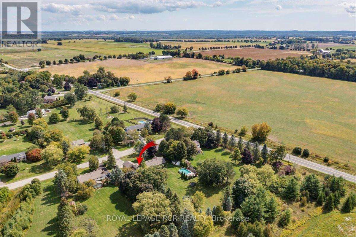 501 Samuel Harper Court, East Gwillimbury, Ontario  L0G 1M0 - Photo 48 - N12460746