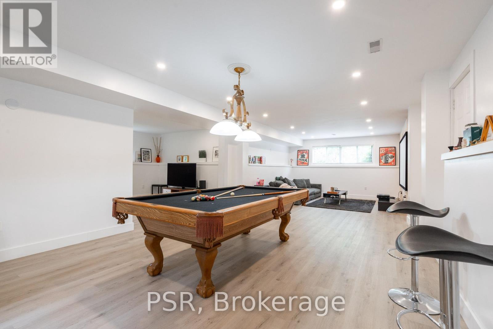 1694 Edgewood Avenue, Innisfil, Ontario  L9S 4M3 - Photo 26 - N12460747