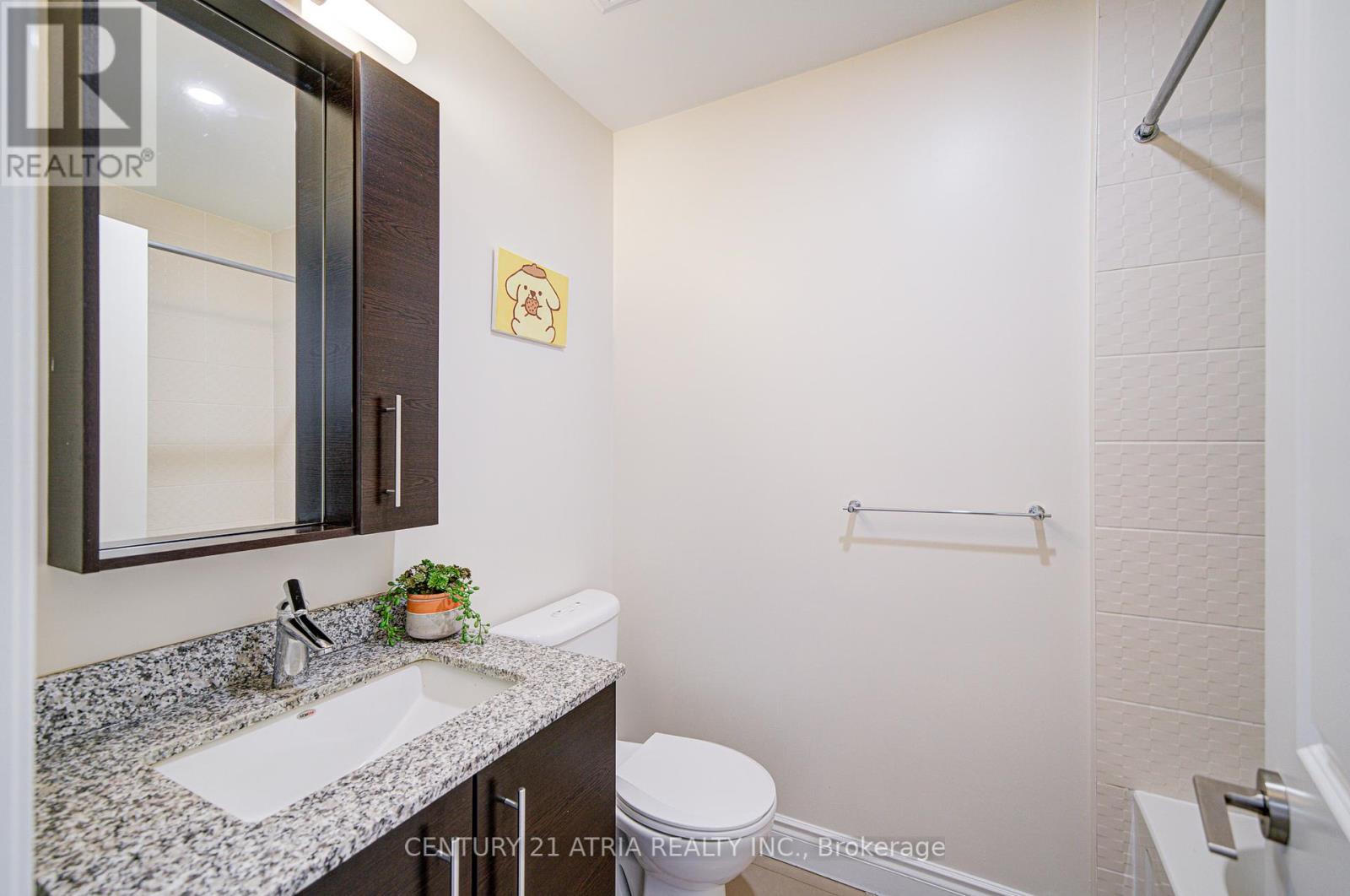 215 South Park Road, Markham, Ontario  L3T 0B6 - Photo 32 - N12460762
