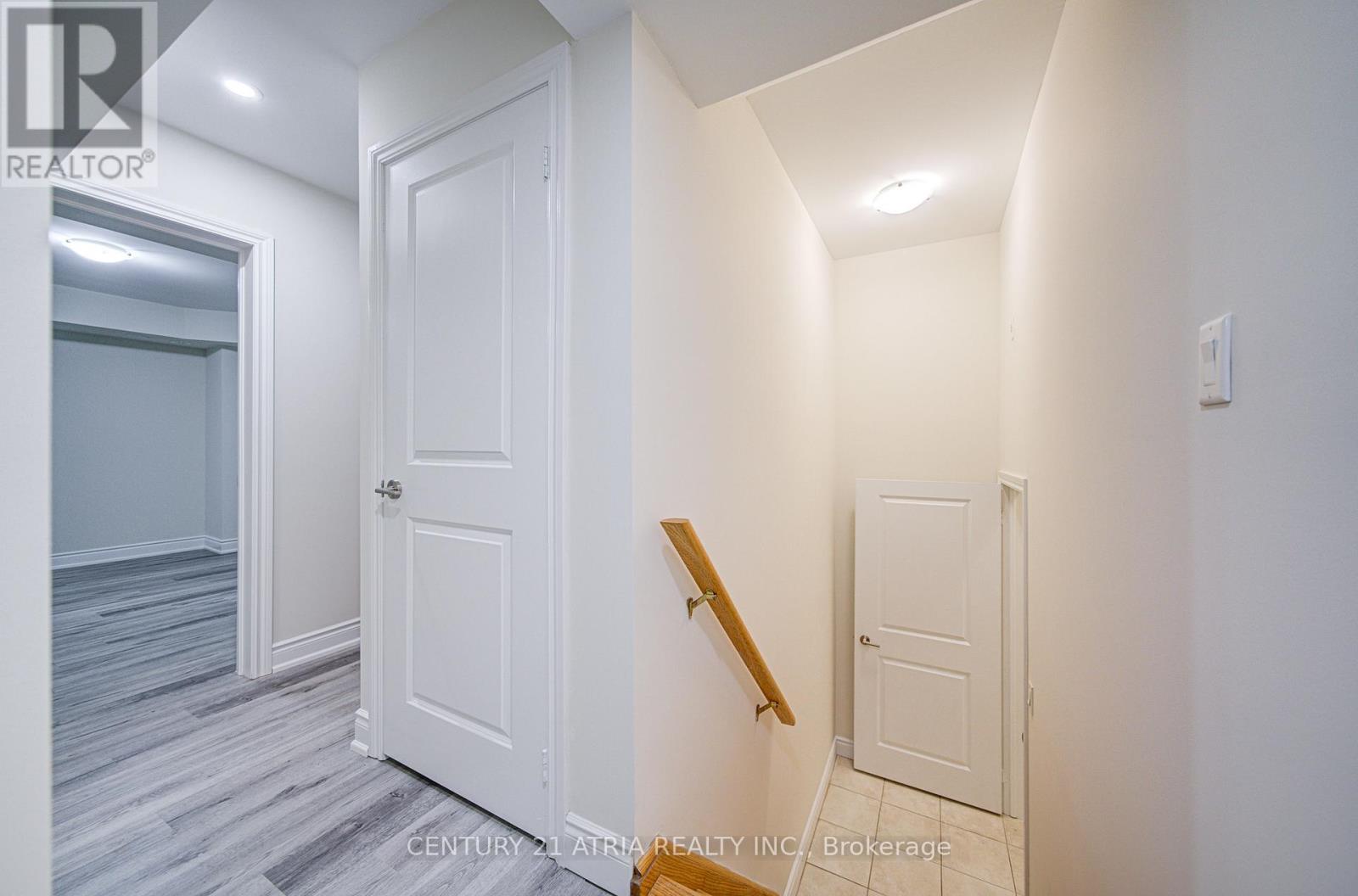 215 South Park Road, Markham, Ontario  L3T 0B6 - Photo 34 - N12460762