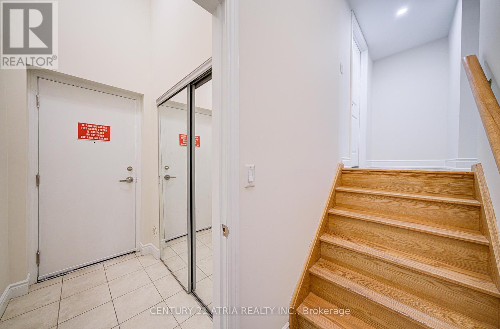 215 South Park Road, Markham, Ontario  L3T 0B6 - Photo 36 - N12460762