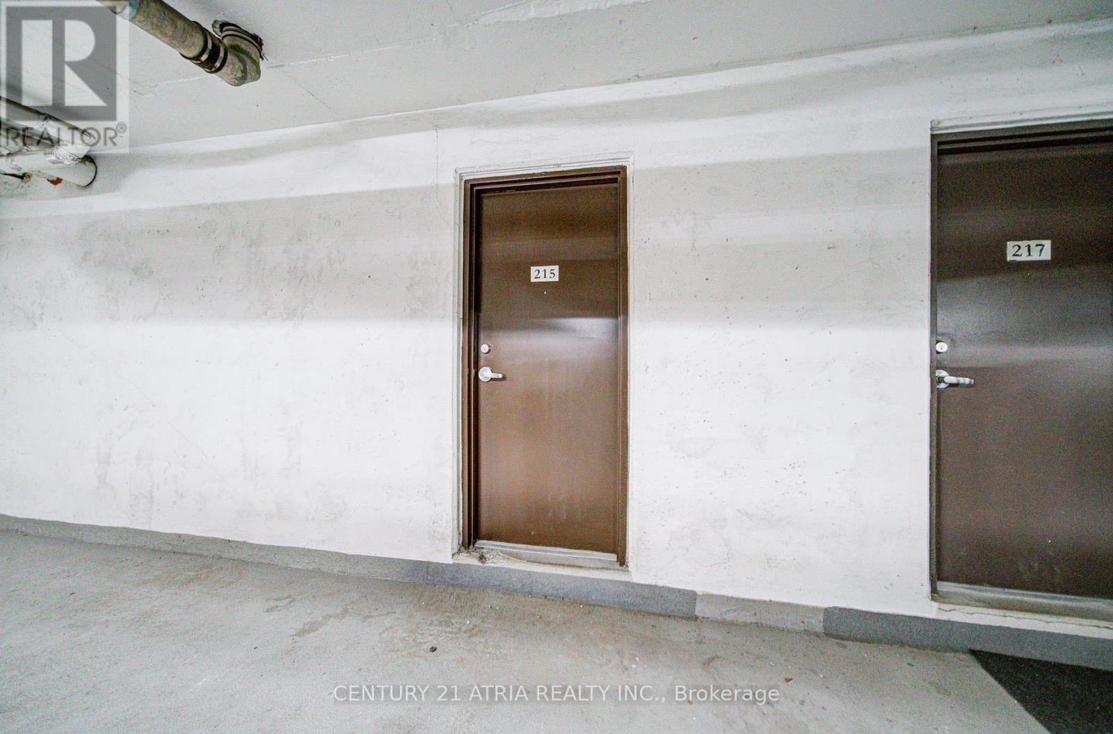 215 South Park Road, Markham, Ontario  L3T 0B6 - Photo 37 - N12460762
