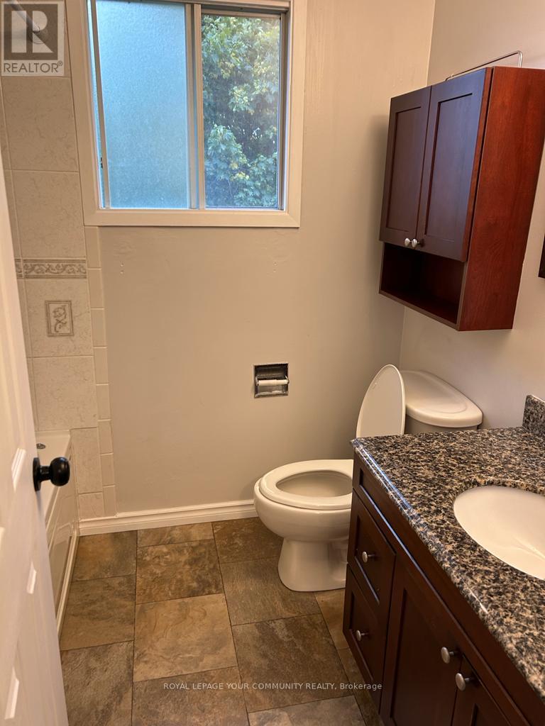188 Mason Avenue, Bradford West Gwillimbury, Ontario  L3Z 1B2 - Photo 22 - N12460793