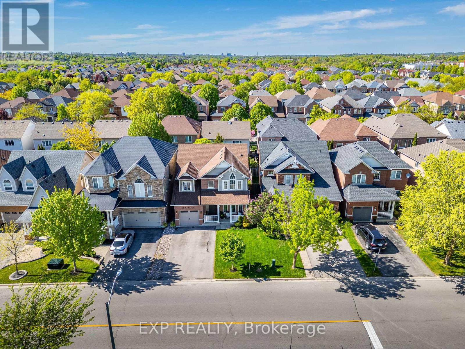 30 Earl Stewart Drive, Aurora, Ontario  L4G 7P4 - Photo 43 - N12460800