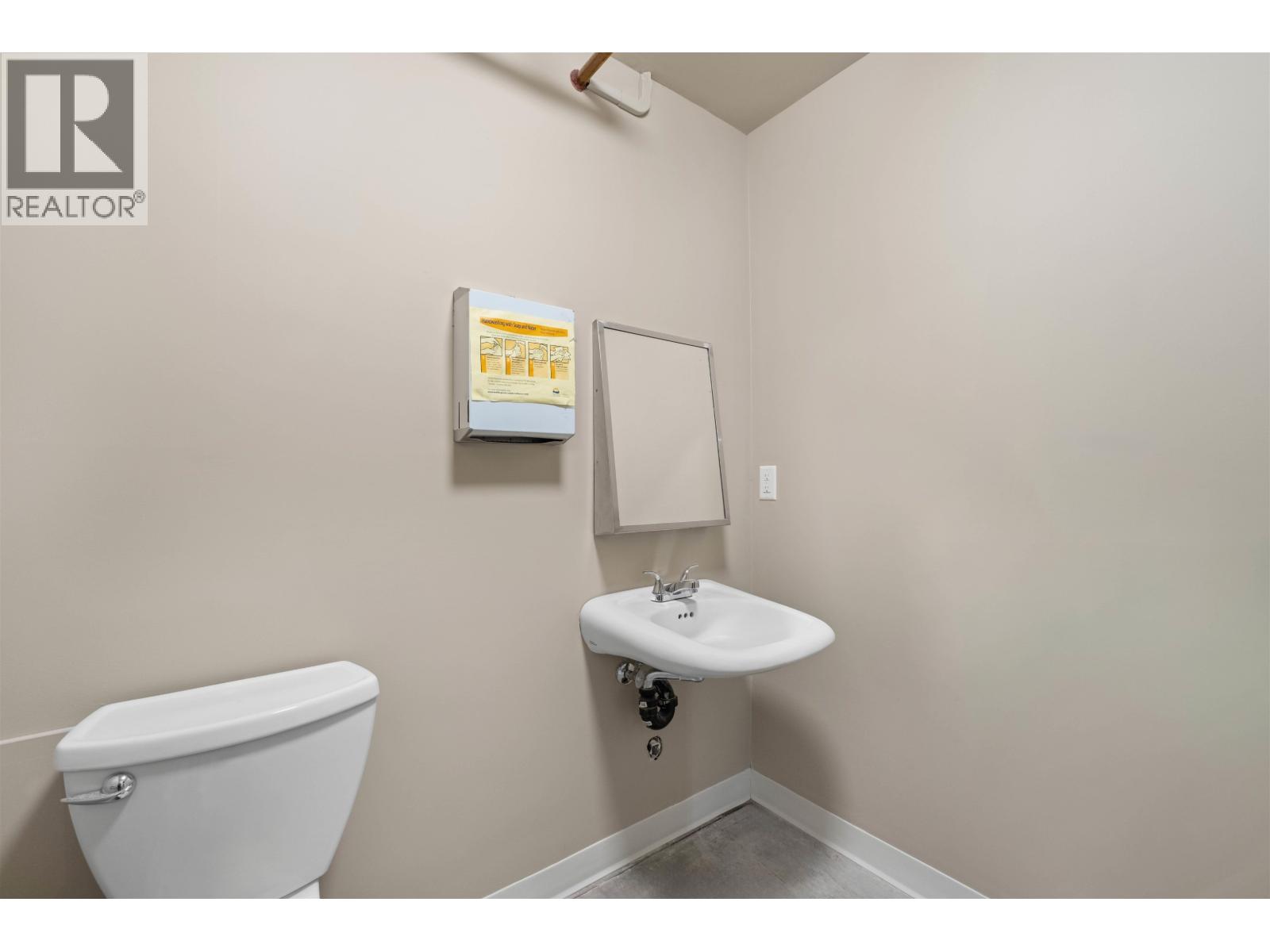 3 7327 Industrial Way, Pemberton, British Columbia  V0N 2L0 - Photo 7 - C8072748