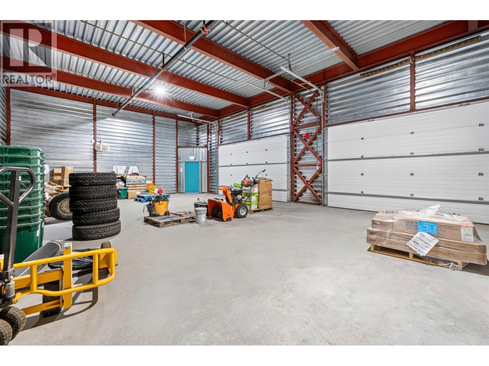 3 7327 Industrial Way, Pemberton, British Columbia  V0N 2L0 - Photo 4 - C8072748