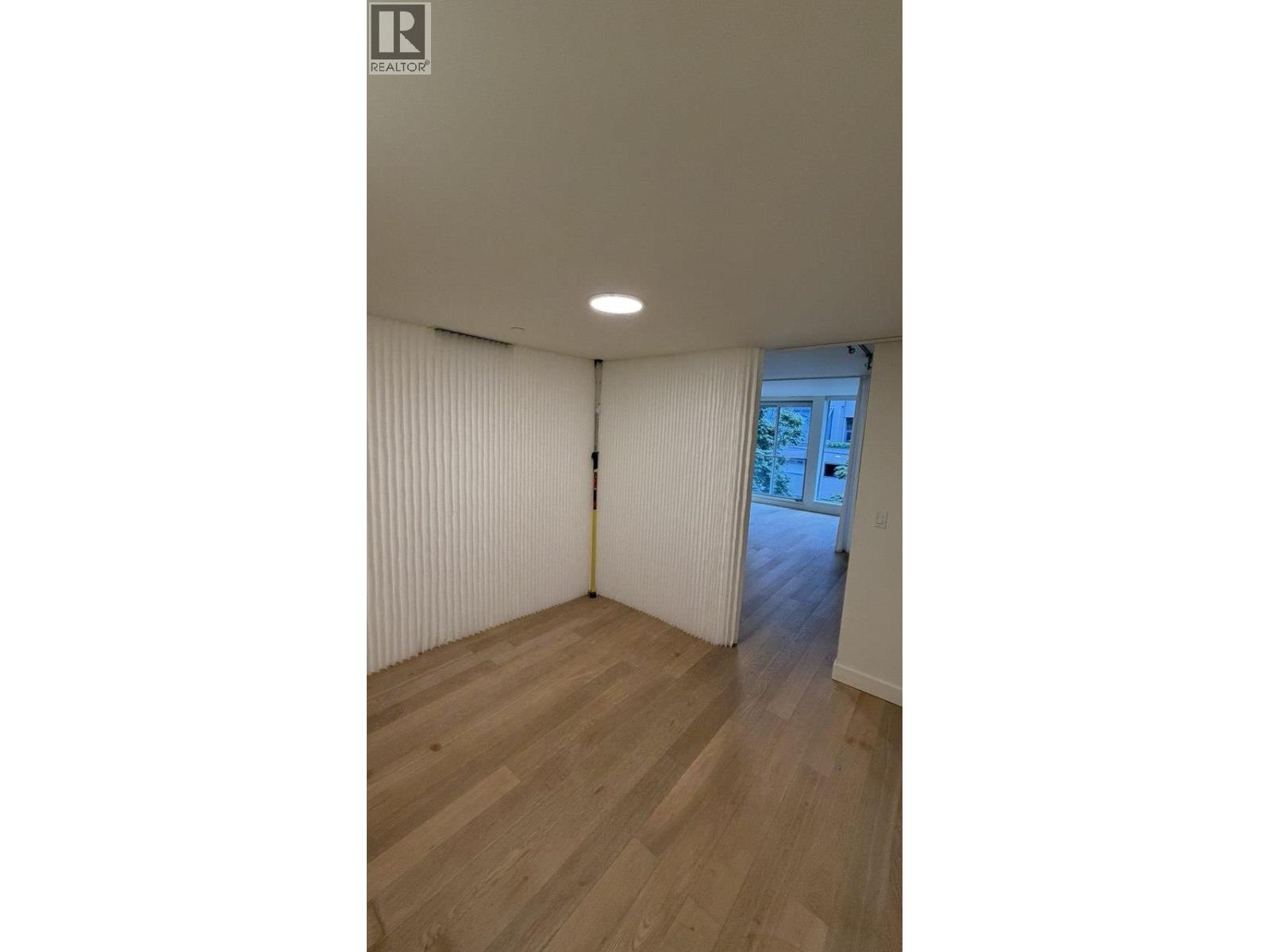 305 1477 W Pender Street, Vancouver, British Columbia  V6G 2S3 - Photo 11 - C8072952