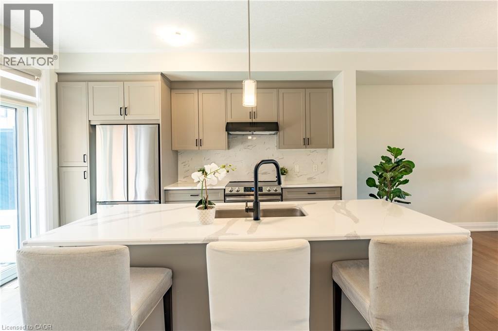 271 Grey Silo Road Unit# 54, Waterloo, Ontario  N2K 0E9 - Photo 1 - 40769995