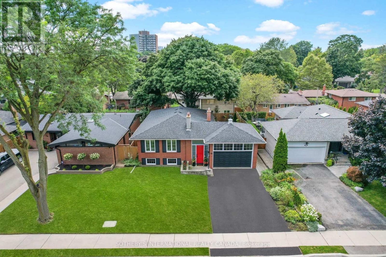 30 Bearbury Drive, Toronto, Ontario  M9C 2G9 - Photo 37 - W12460782