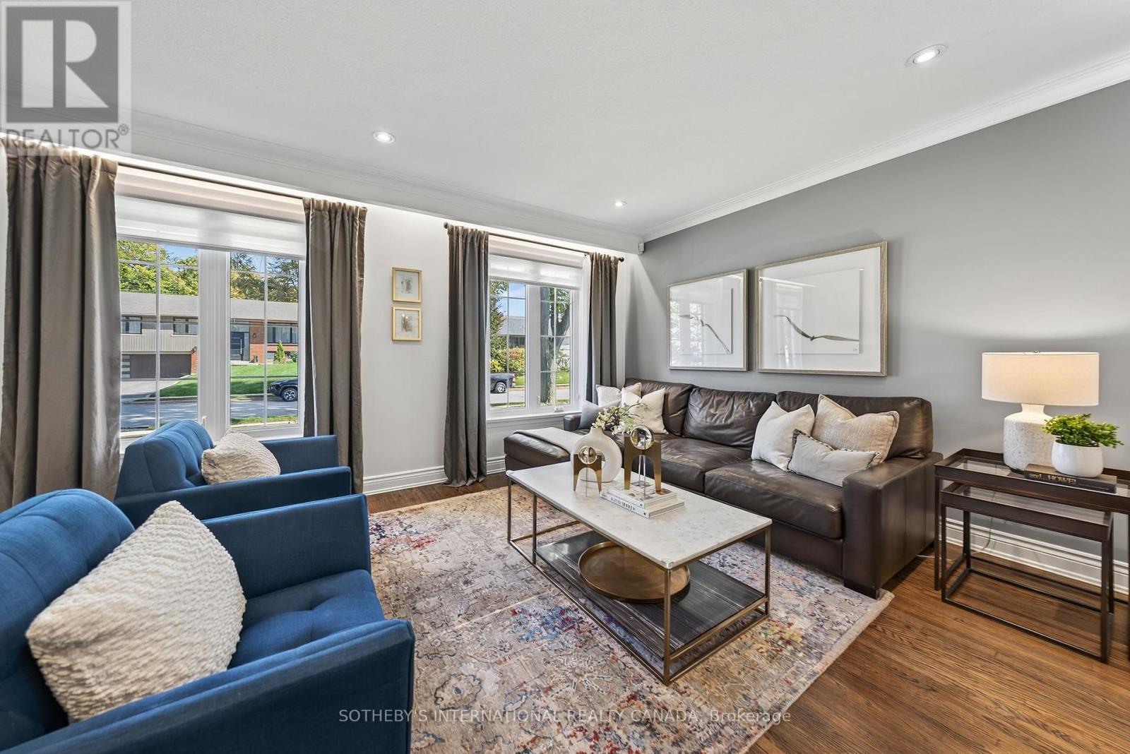 30 Bearbury Drive, Toronto, Ontario  M9C 2G9 - Photo 6 - W12460782