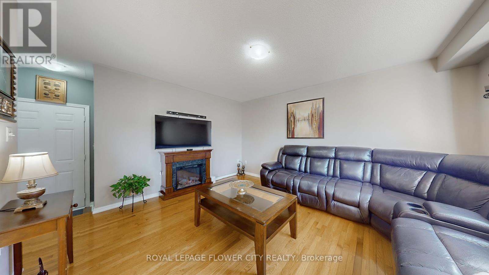 177 Fandango Drive, Brampton, Ontario  L6X 0M1 - Photo 10 - W12460788