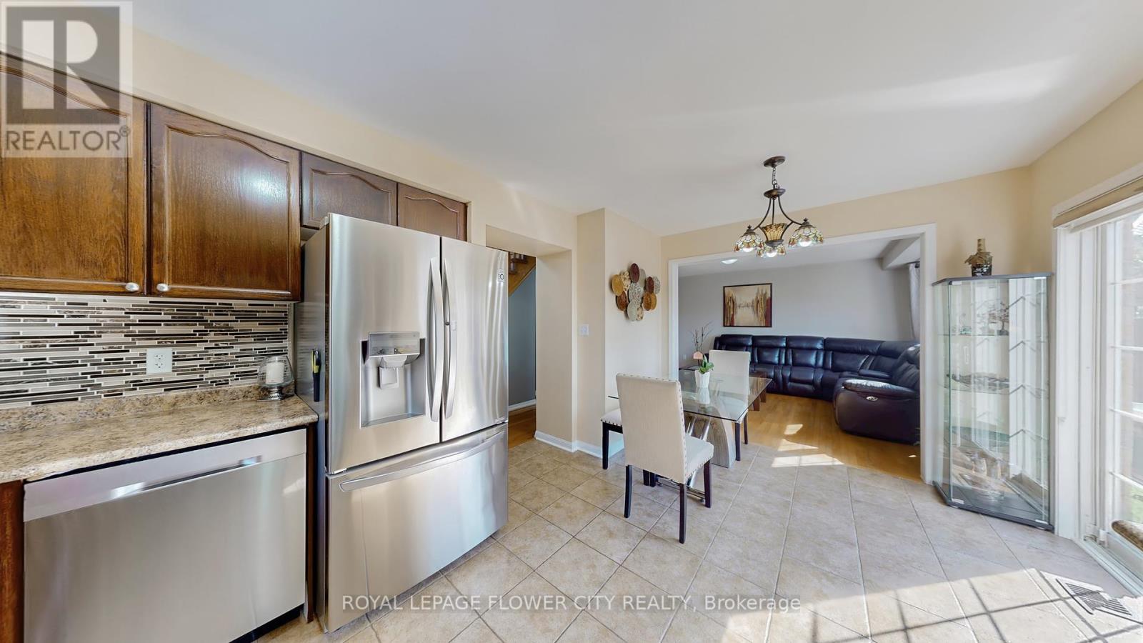 177 Fandango Drive, Brampton, Ontario  L6X 0M1 - Photo 13 - W12460788