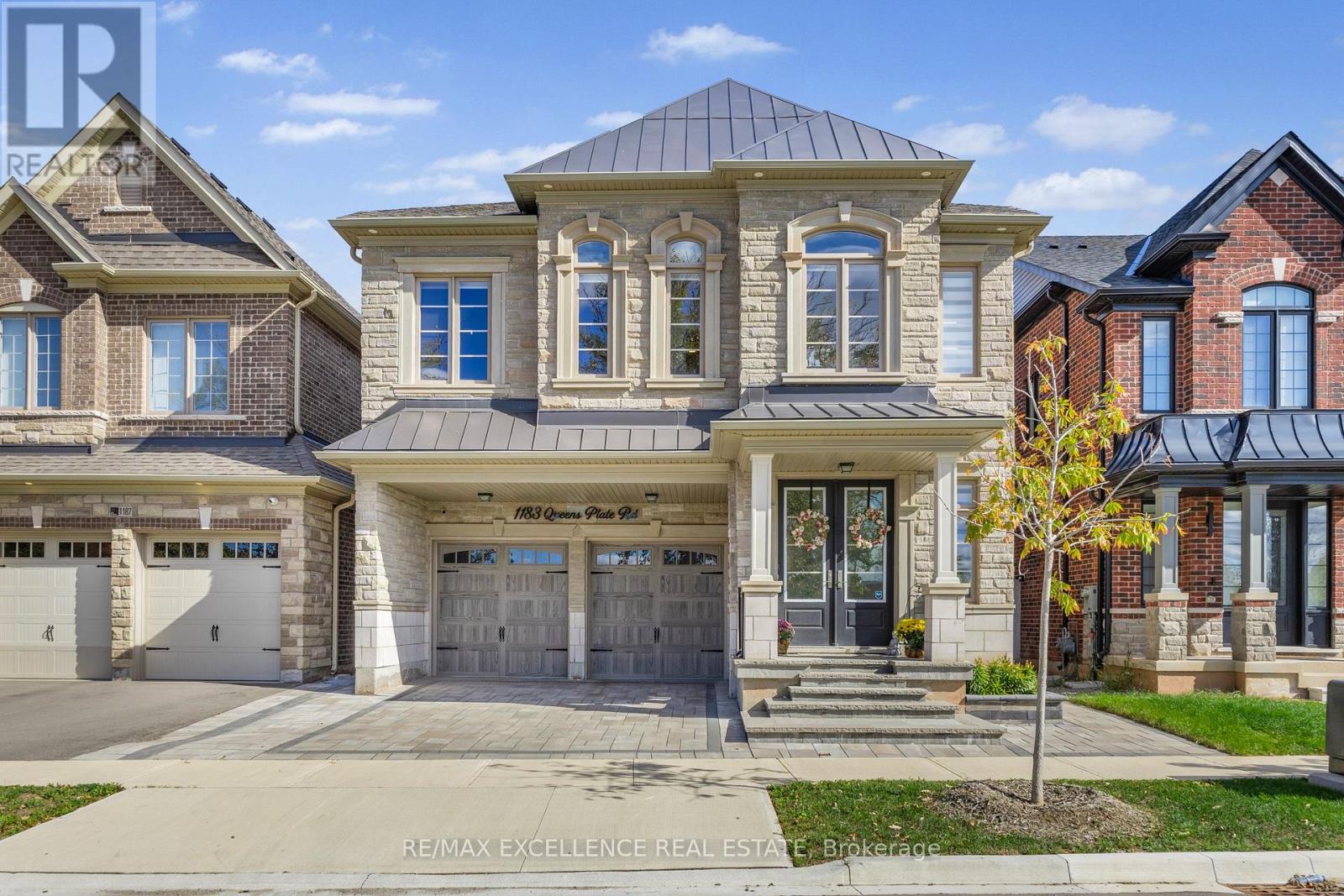 1183 QUEENS PLATE ROAD W, Oakville, Ontario