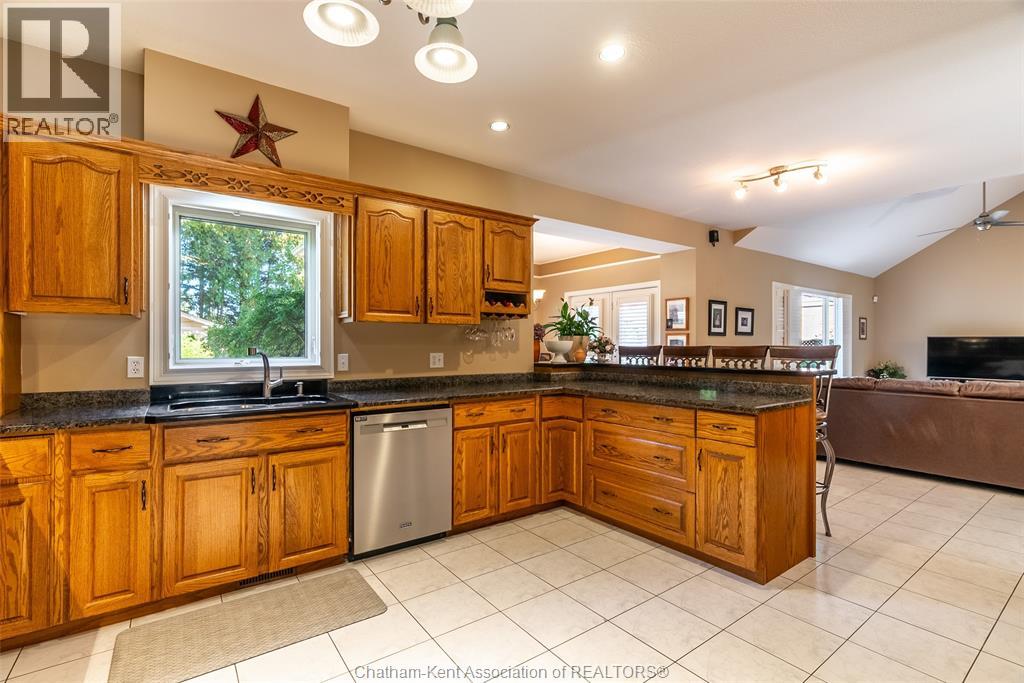 13 Hedge Maple Path, Chatham, Ontario  N7L 5E9 - Photo 17 - 25025615