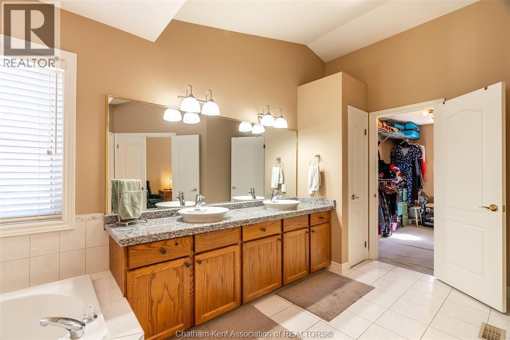13 Hedge Maple Path, Chatham, Ontario  N7L 5E9 - Photo 33 - 25025615