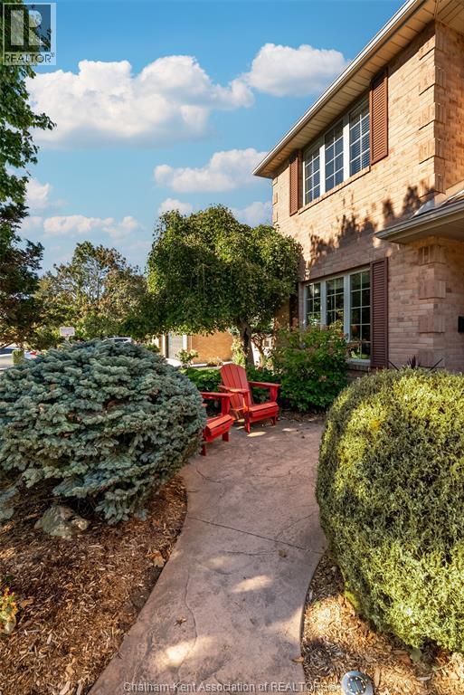 13 Hedge Maple Path, Chatham, Ontario  N7L 5E9 - Photo 4 - 25025615