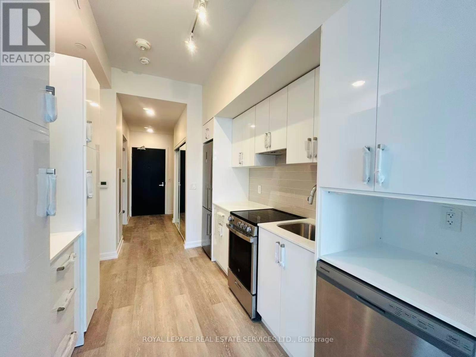 705 - 18 Maitland Terrace, Toronto, Ontario  M4Y 0H2 - Photo 3 - C12460809