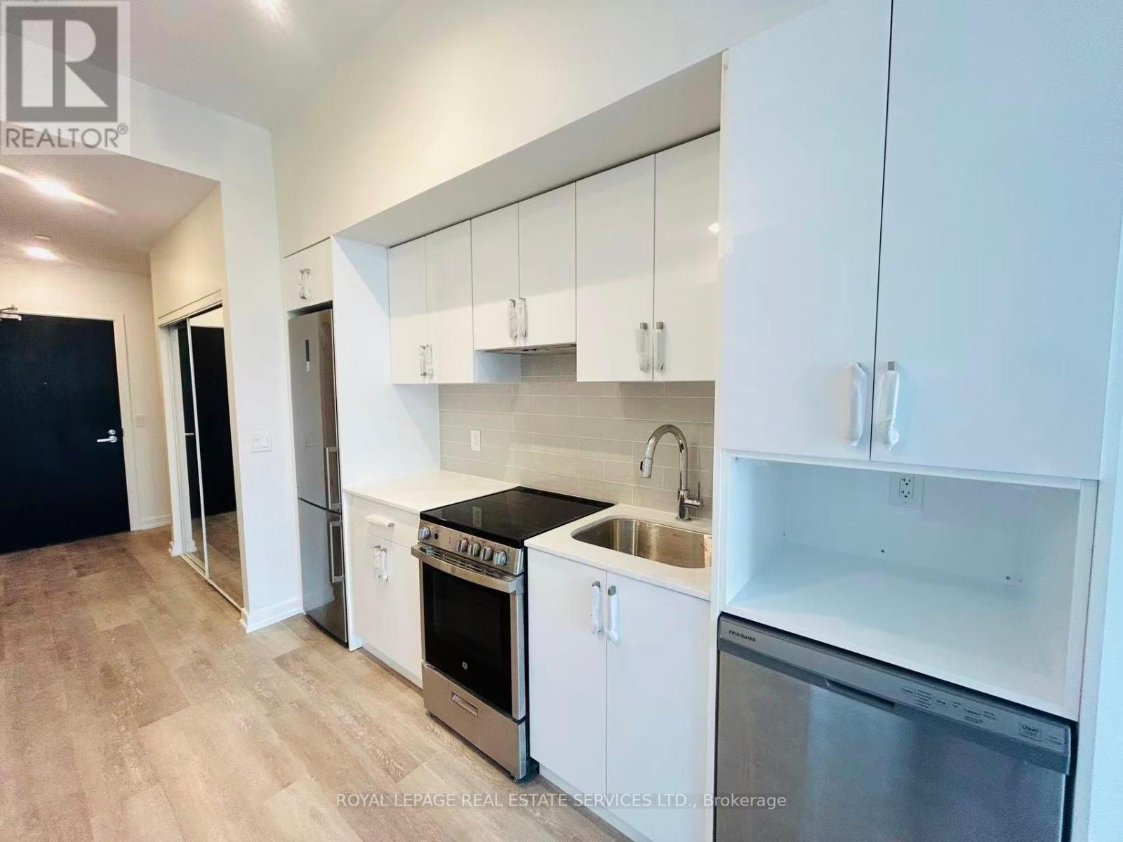 705 - 18 Maitland Terrace, Toronto, Ontario  M4Y 0H2 - Photo 4 - C12460809