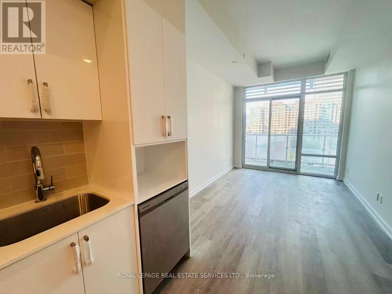 705 - 18 Maitland Terrace, Toronto, Ontario  M4Y 0H2 - Photo 8 - C12460809