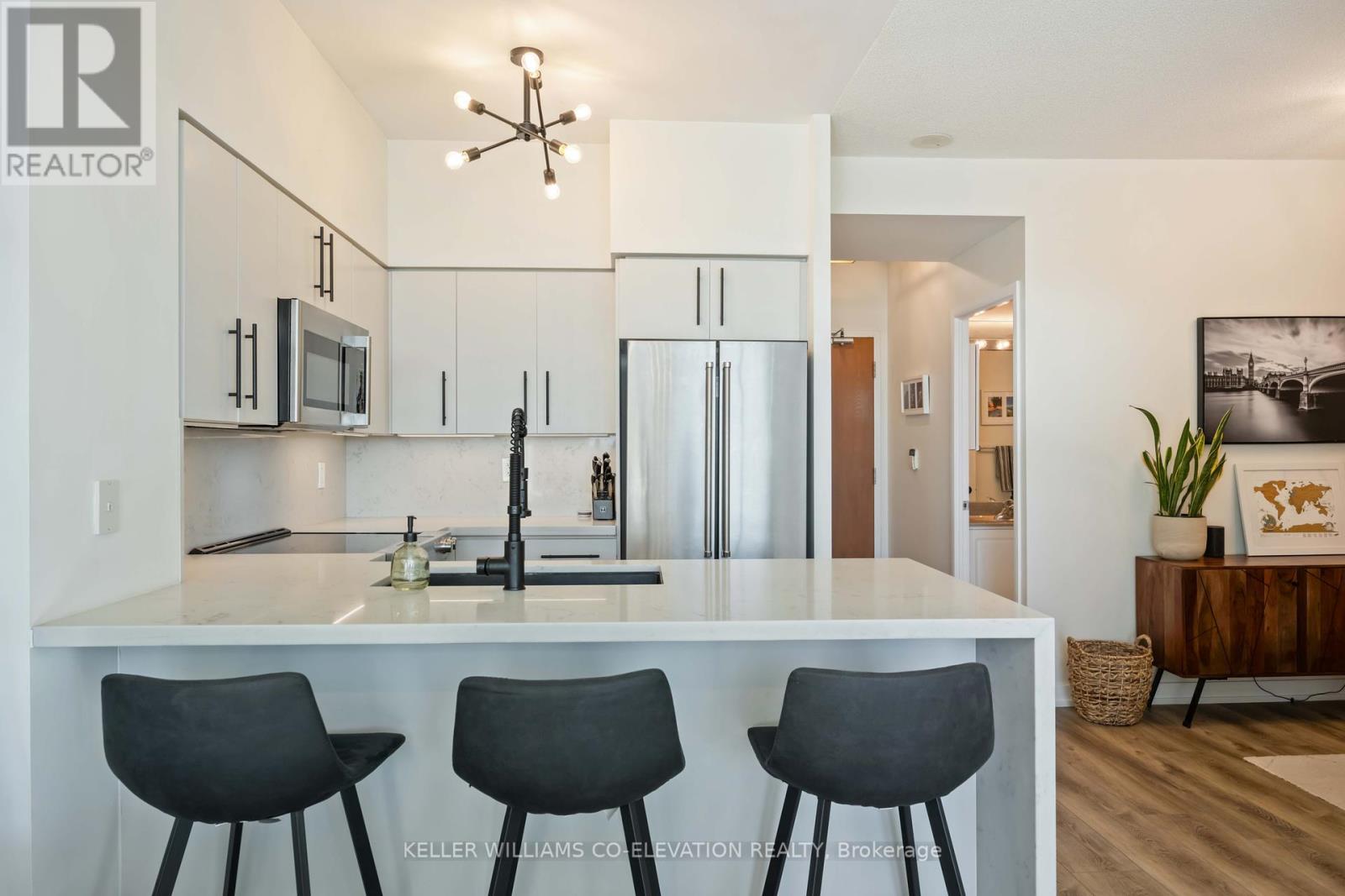 2511 - 219 Fort York Boulevard, Toronto, Ontario  M5V 1B1 - Photo 16 - C12460818