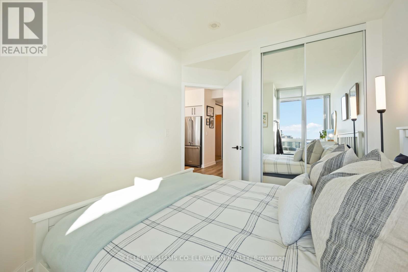 2511 - 219 Fort York Boulevard, Toronto, Ontario  M5V 1B1 - Photo 26 - C12460818