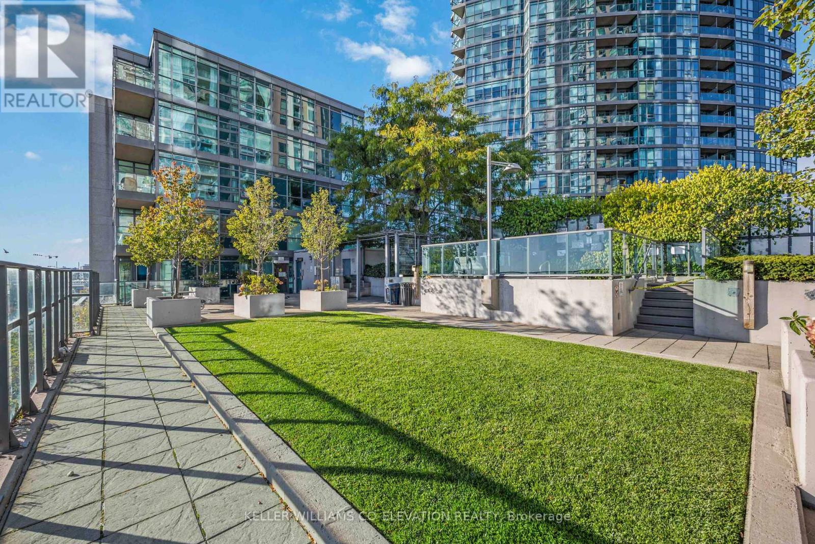 2511 - 219 Fort York Boulevard, Toronto, Ontario  M5V 1B1 - Photo 33 - C12460818