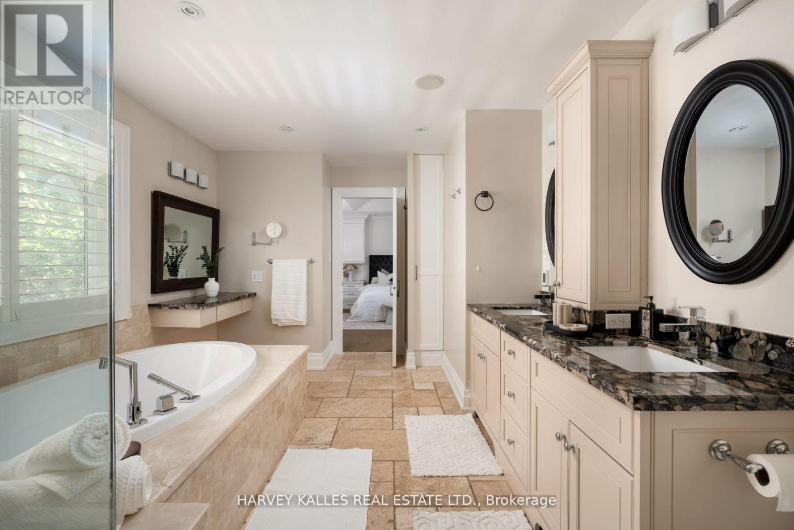 60 Mcgillivray Avenue, Toronto, Ontario  M5M 2Y2 - Photo 22 - C12460831
