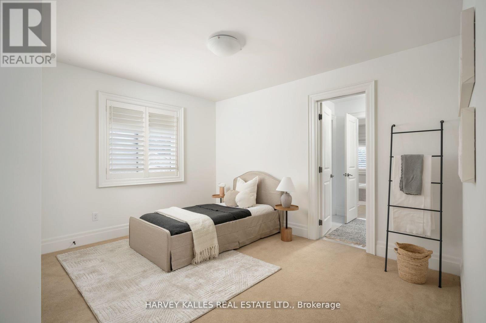 60 Mcgillivray Avenue, Toronto, Ontario  M5M 2Y2 - Photo 23 - C12460831