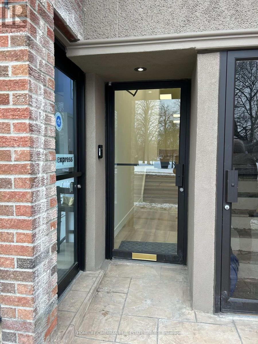 741A BLOOR STREET W, Toronto, Ontario