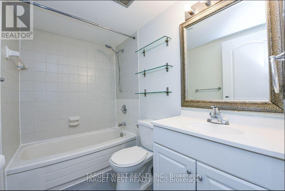 1903 - 250 Queens Quay, Toronto, Ontario  M5J 2N2 - Photo 13 - C12460849
