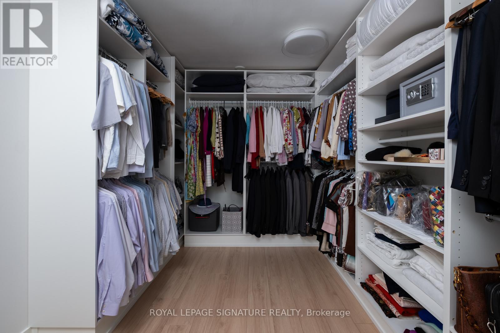 1201 - 110 Bloor Street W, Toronto, Ontario  M5S 2W7 - Photo 23 - C12460887
